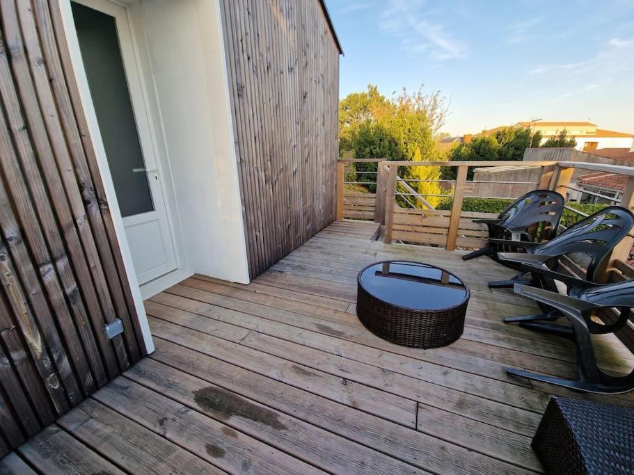 Superbe Appartement Renove A Neuf Centre Bourg Brem-Sur-Mer Luaran gambar